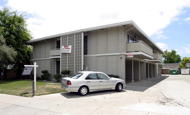 Building Photo - 4612 Campbell Ave