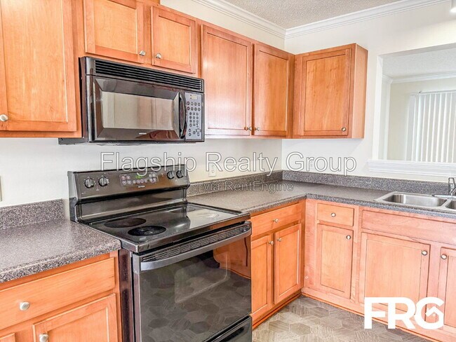 Building Photo - 4243 Dudleys Grant Dr
