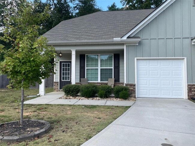 Primary Photo - 560 Vandenburg Dr
