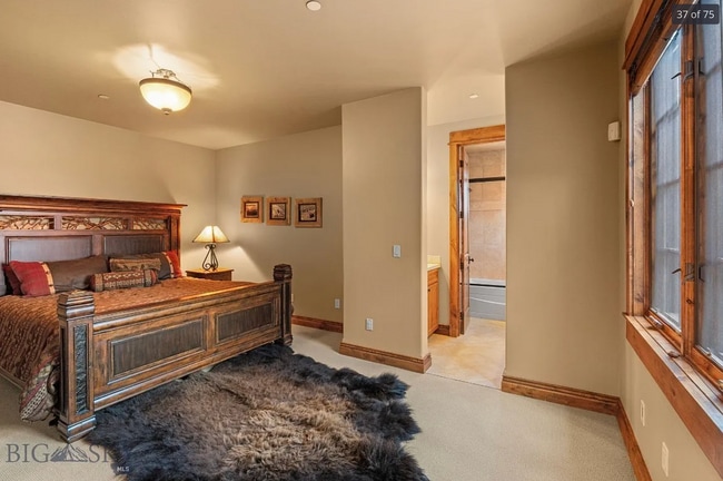 Building Photo - Executive Rental in Black Bull – Fully Fur...