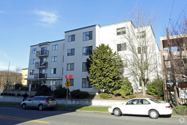 Building Photo - Carroll Terrace