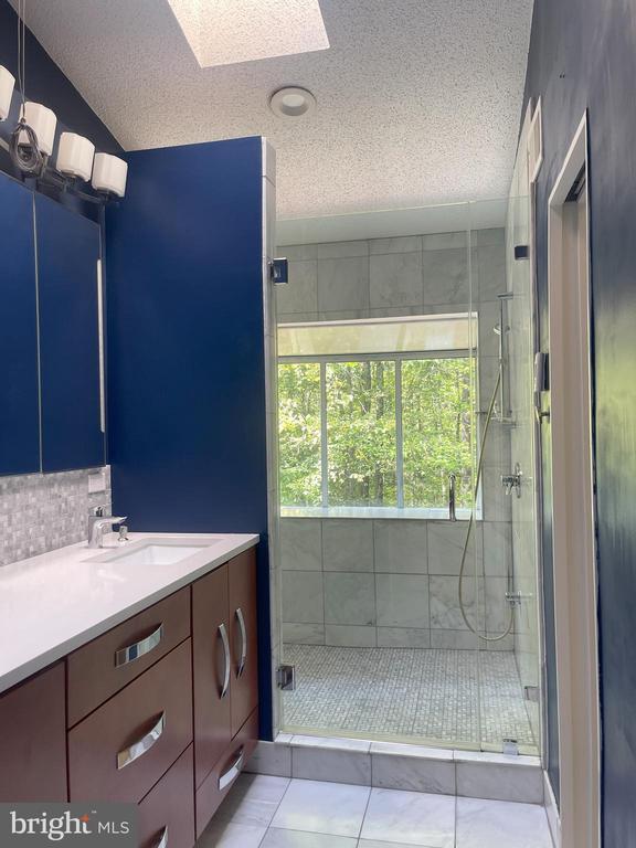 Building Photo - 24 Ginger Ct