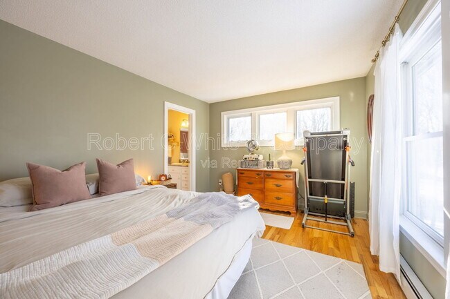 Building Photo - 27 Saw Mill Rd