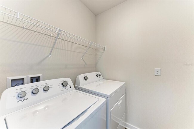 Building Photo - 18143 Wheathouse Pl