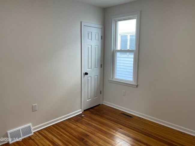 Building Photo - 1755 Avenue B