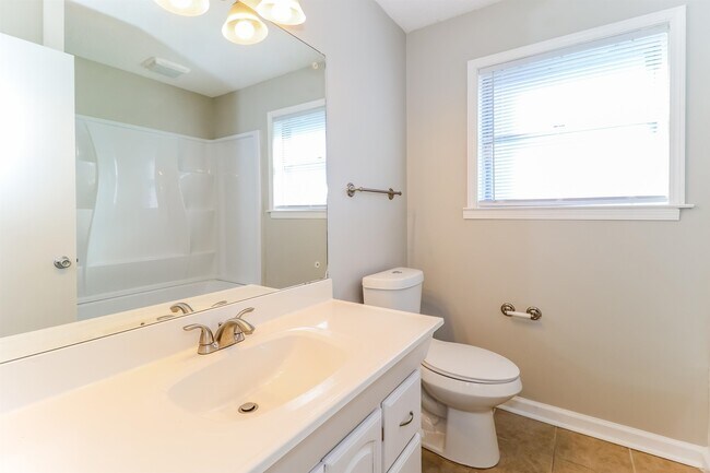 Building Photo - 6505 Deermont Dr