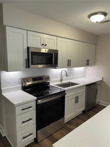 Building Photo - 4638 Pontchartrain Dr