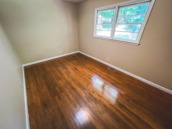 Building Photo - 539 TN-126