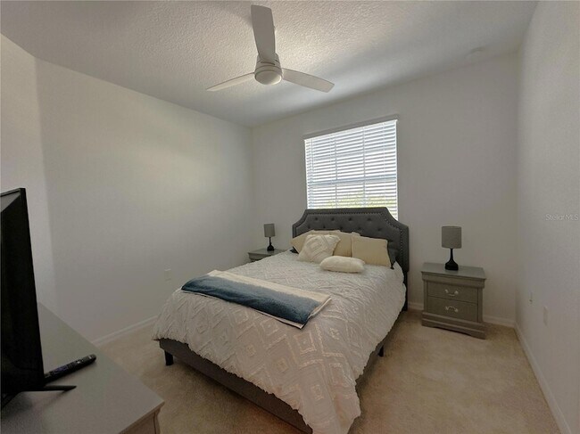 Building Photo - 14091 Heritage Landing Blvd