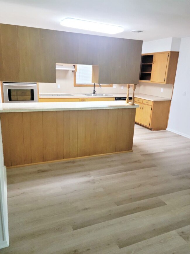 Building Photo - 3550 Lazy Ln