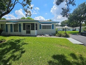 Building Photo - 1140 NW 85th Ave