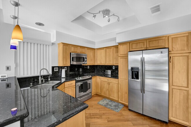 Building Photo - 2533 Seascape Dr