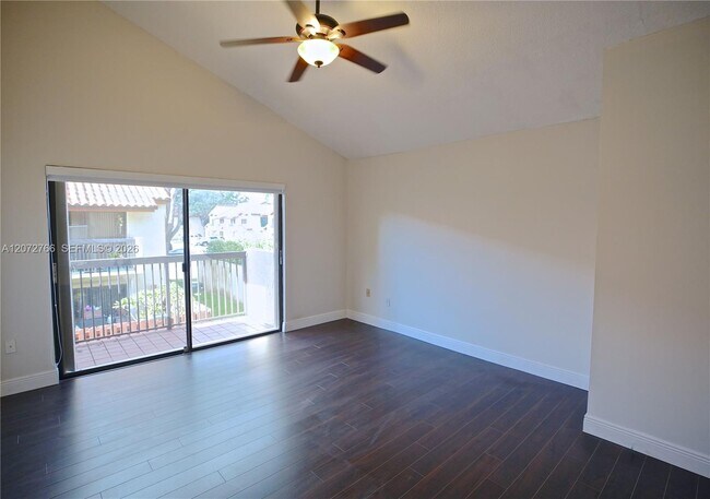 Building Photo - 10196 SW 77th Ct
