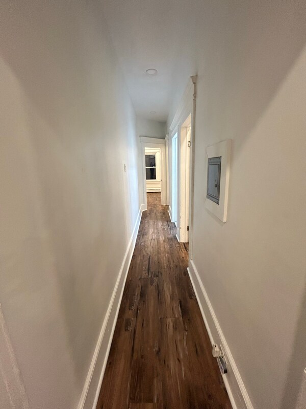 Building Photo - 94 Eaton Pl