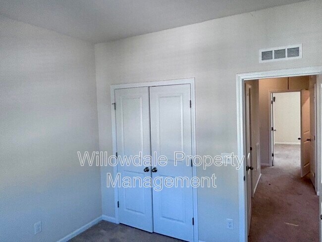 Building Photo - 2239 Chattering Lory Ln