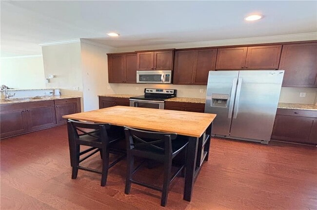 Building Photo - 772 Liberty Commons Dr NW