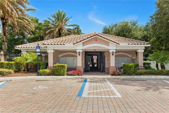 Building Photo - 852 Lantern Way
