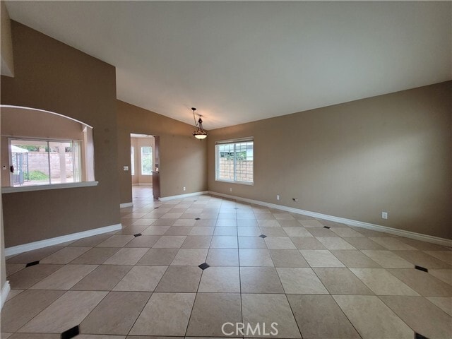 Building Photo - 775 Falcon View St