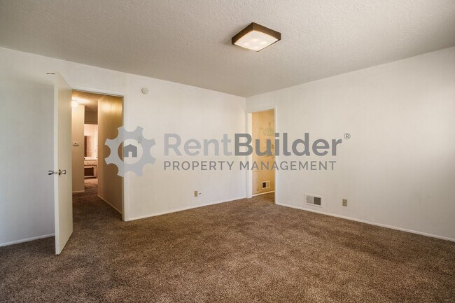 Building Photo - !!CALL US TODAY AT (505) 808-6467 TO SCHEDULE A VIEWING AND MAKE THIS YOUR NEW HOME!!