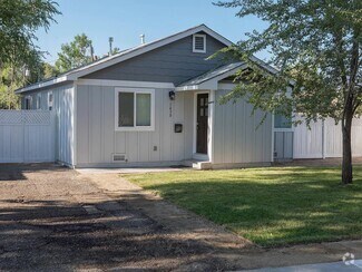 Building Photo - Updated Two bedroom with Large Fenced Yard