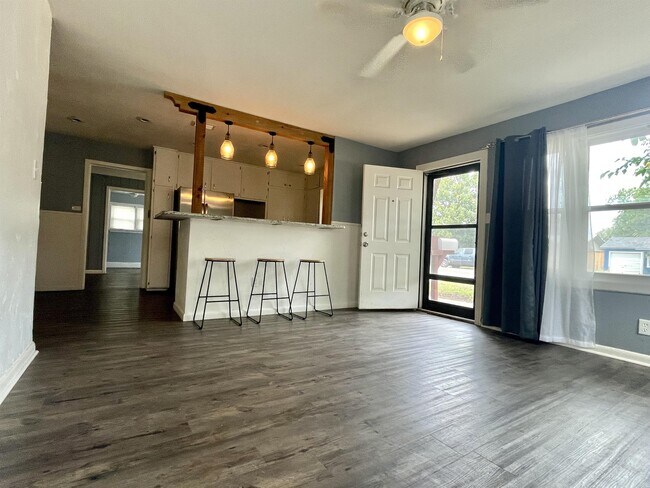 Building Photo - 4205 41st St