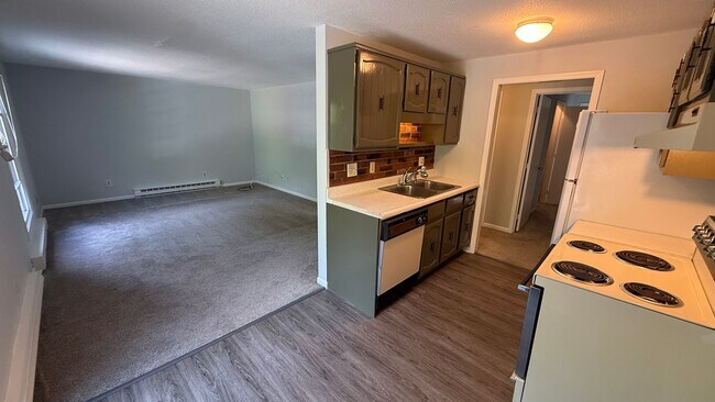 Interior Photo - 15 Back River Rd