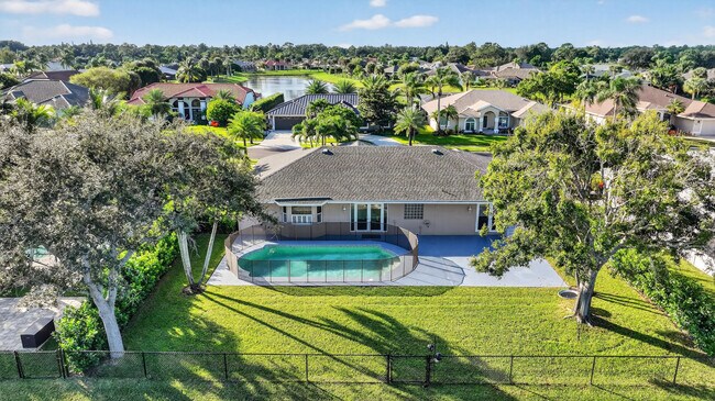 Building Photo - 151 Monterey Way