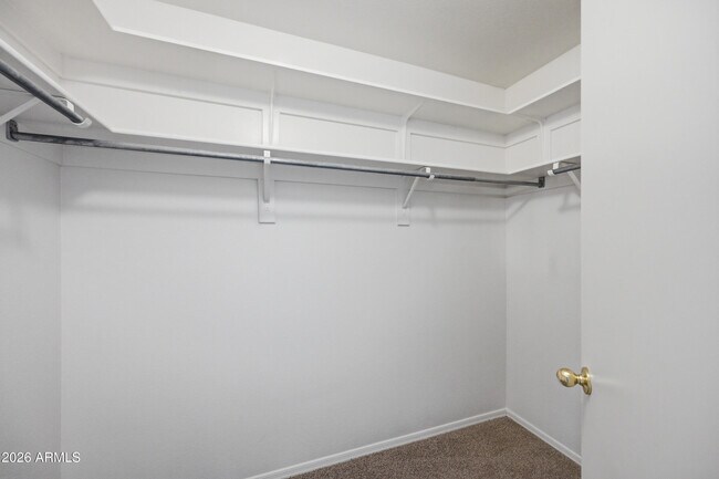Building Photo - 1571 E Orchid Ct
