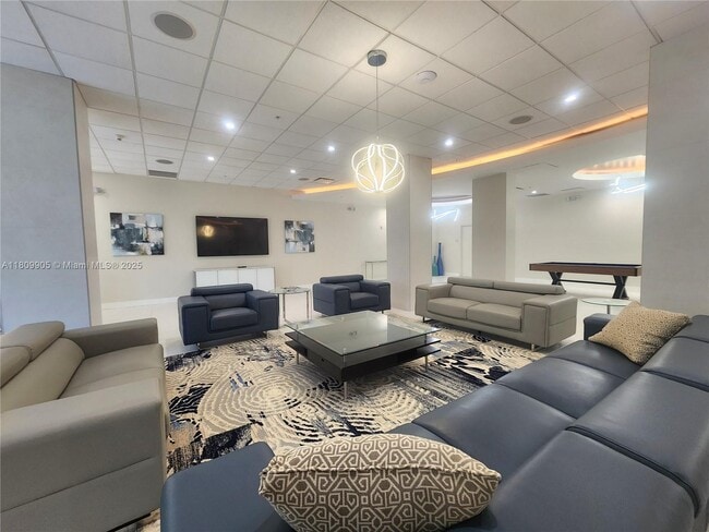 Building Photo - 3000 S Ocean Dr