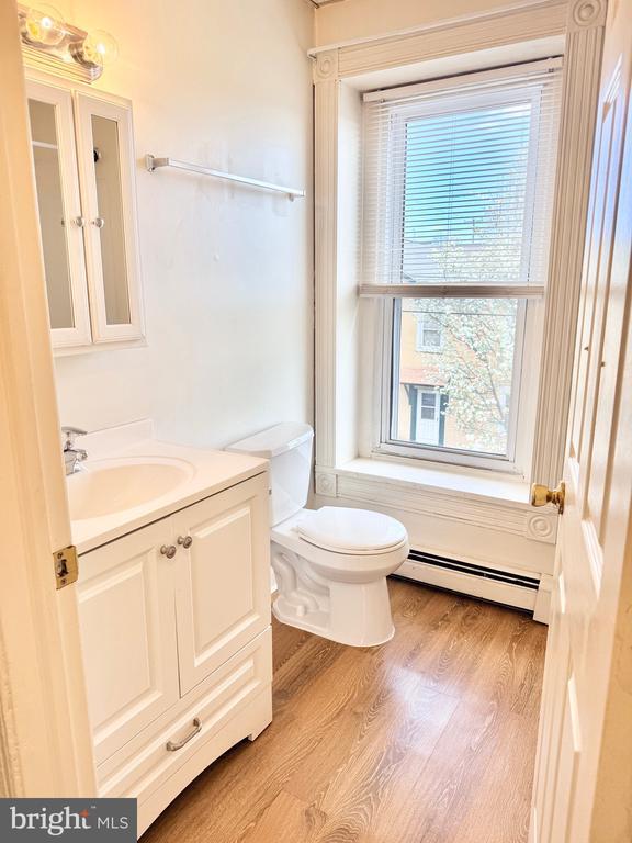 Building Photo - 377 W Ridge Pike