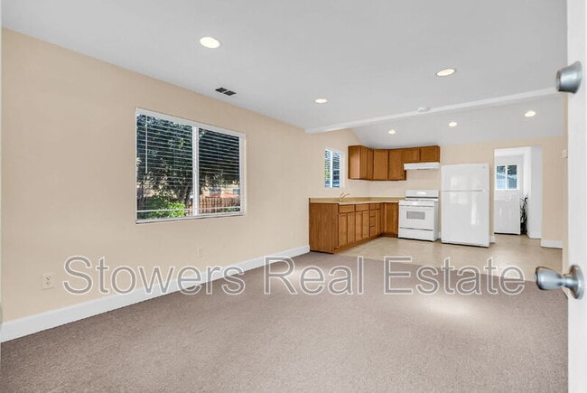 Building Photo - 2934 Pacheco Blvd