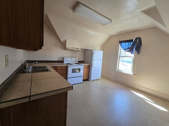 Building Photo - 1217 Palmer St