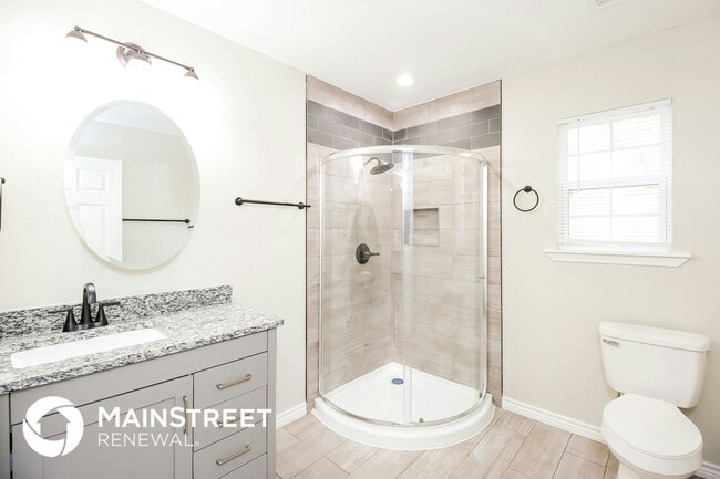 Building Photo - 3809 NW 24th St