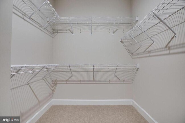 Building Photo - 6051 Camerons Ferry Dr
