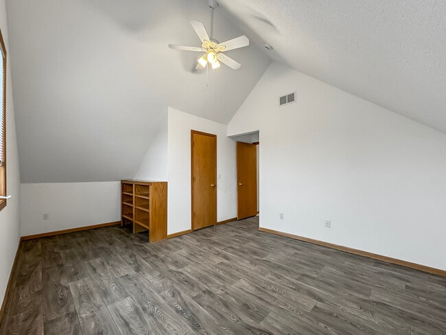 Building Photo - 3510 Rose Ave