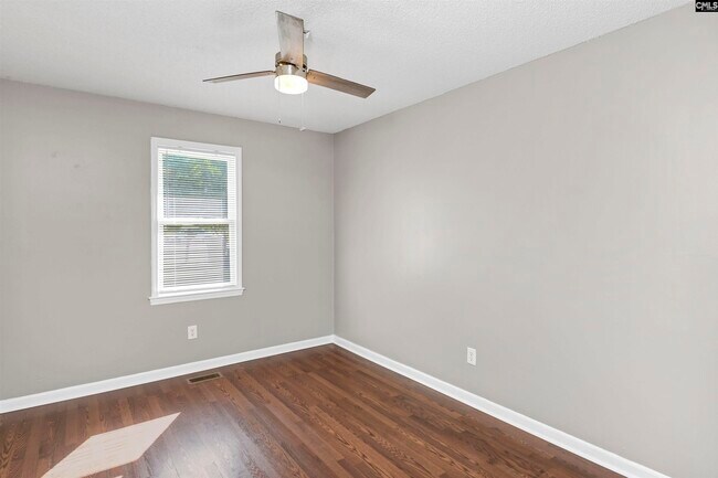 Building Photo - 14 Highgate Cir