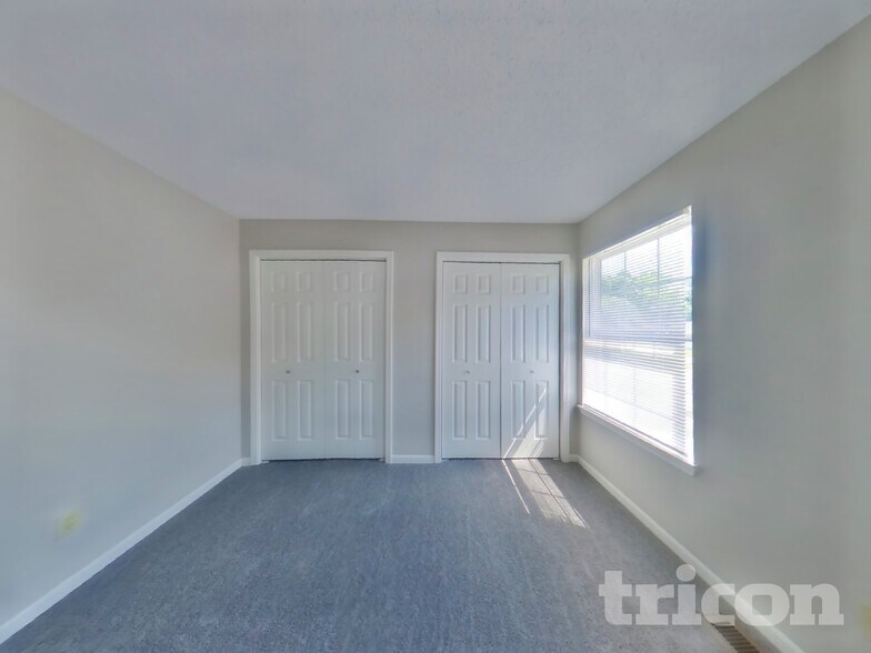 Building Photo - 4002 Caddy Way