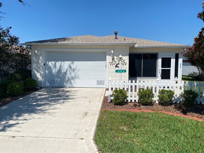 Primary Photo - Great Location Turnkey Villa In The Villag...