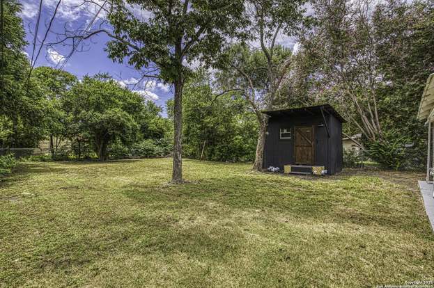 Building Photo - 1110 Clower-