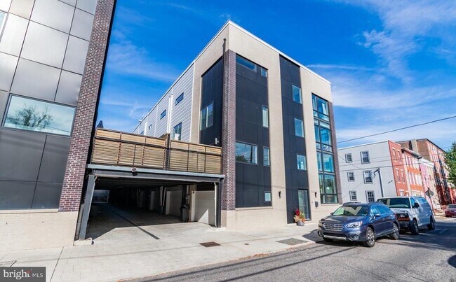 Building Photo - 1500 N Hancock St