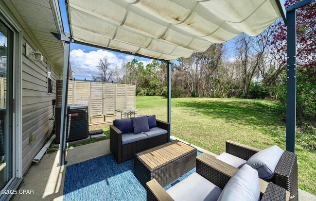 Building Photo - 2625 Lagoon Knoll Dr