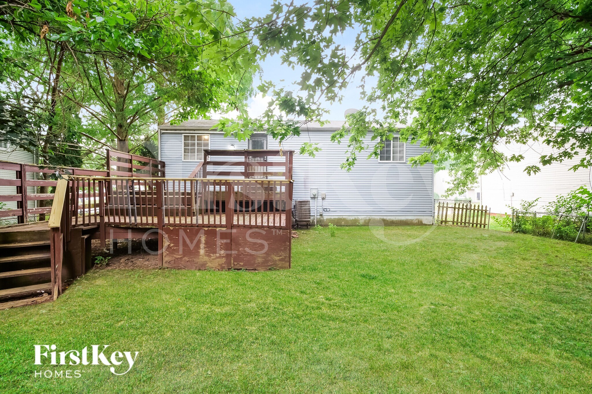 Building Photo - 10322 Woodhaven Cir