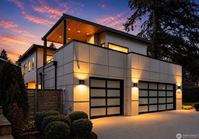 Building Photo - 5bd/4ba Kirkland Home