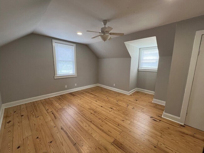 Building Photo - 2801 Lascassas Pike