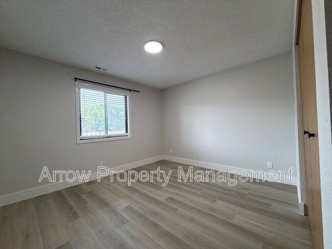 Building Photo - 2384 N 44th St