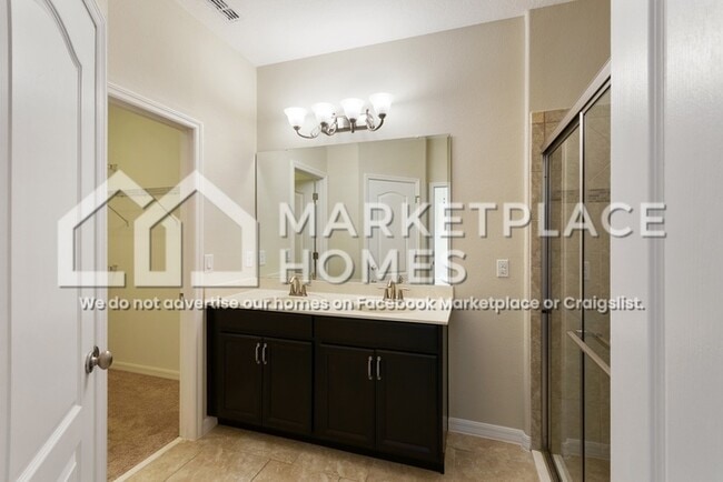Building Photo - 3326 Rosa Ave