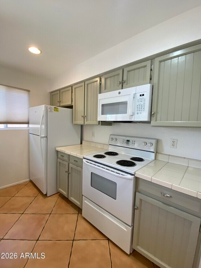 Building Photo - 6350 N 78th St