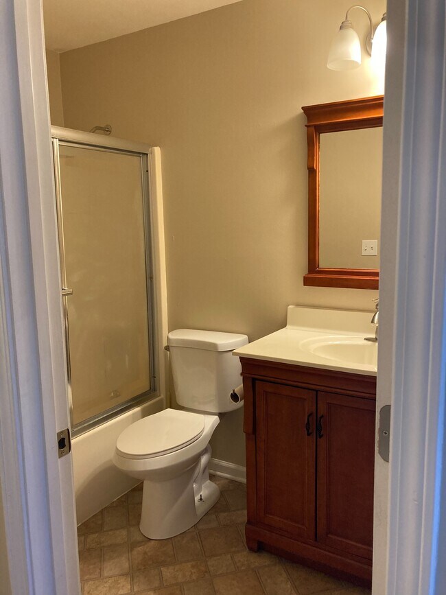 Bathroom - 88 Mallard Pointe Dr