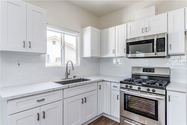 Building Photo - 11514 Glen Cove Dr
