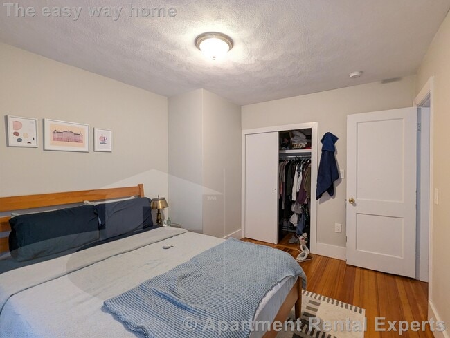 Building Photo - 28 Fairmount Ave